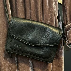90s Fossil Black Pebbled Leather Crossbody Bag
